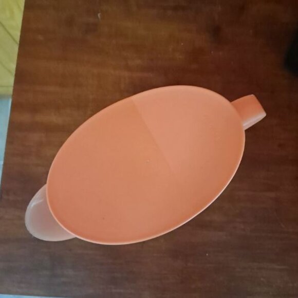 Tupperware Impressions 2.1 L Refrigerator Pitcher Orange - Picture 2 of 4